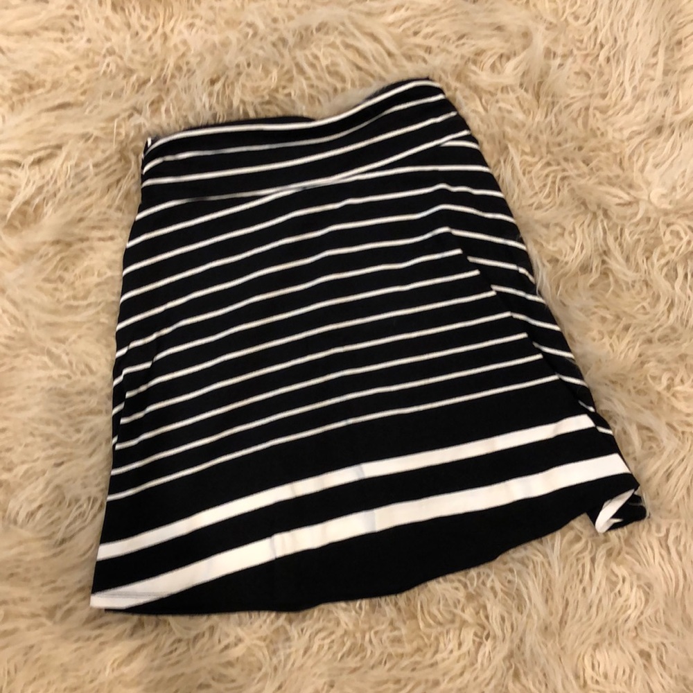NWOT Comfy Stretchy Skirt